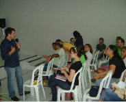 O professor da Faculdade de Medicina Sobral, Luiz Edmundo, proferiu palestra sobre AVC nas Faculdades INTA