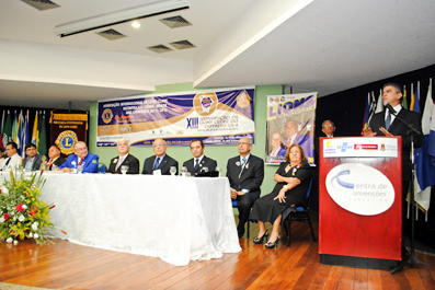 Prefeito Veveu representou o Governador Cid Gomes na convenção